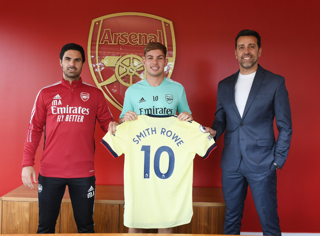 Emile Smith-Rowe Signs a New Contract at Arsenal
