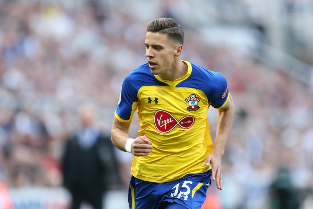 Aston Villa pushing to sign Bednarek