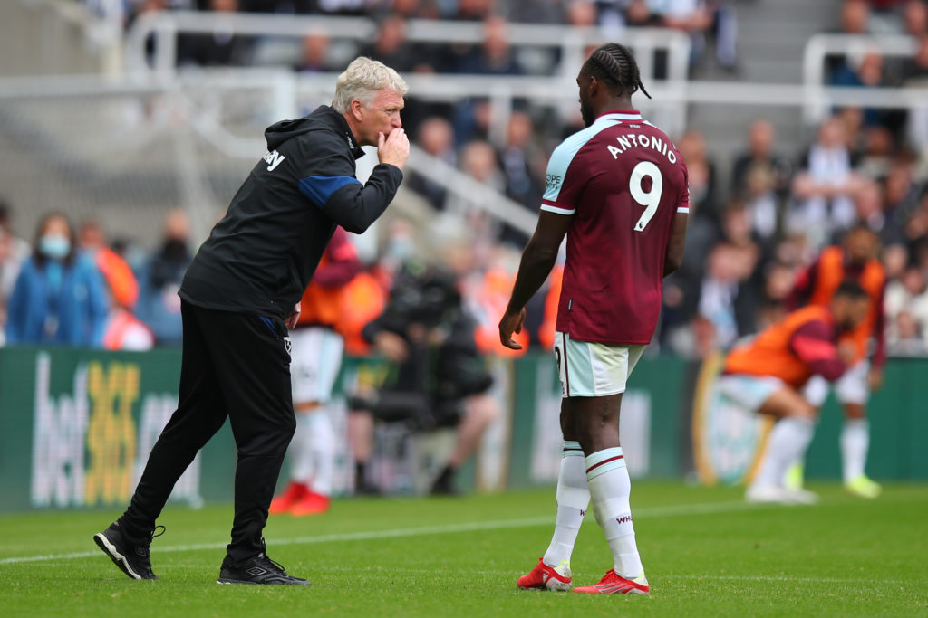 Newcastle United v West Ham United - Premier League