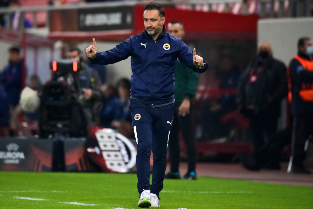 FBL-EUR-C3-OLYMPIAKOS-FENERBAHCE