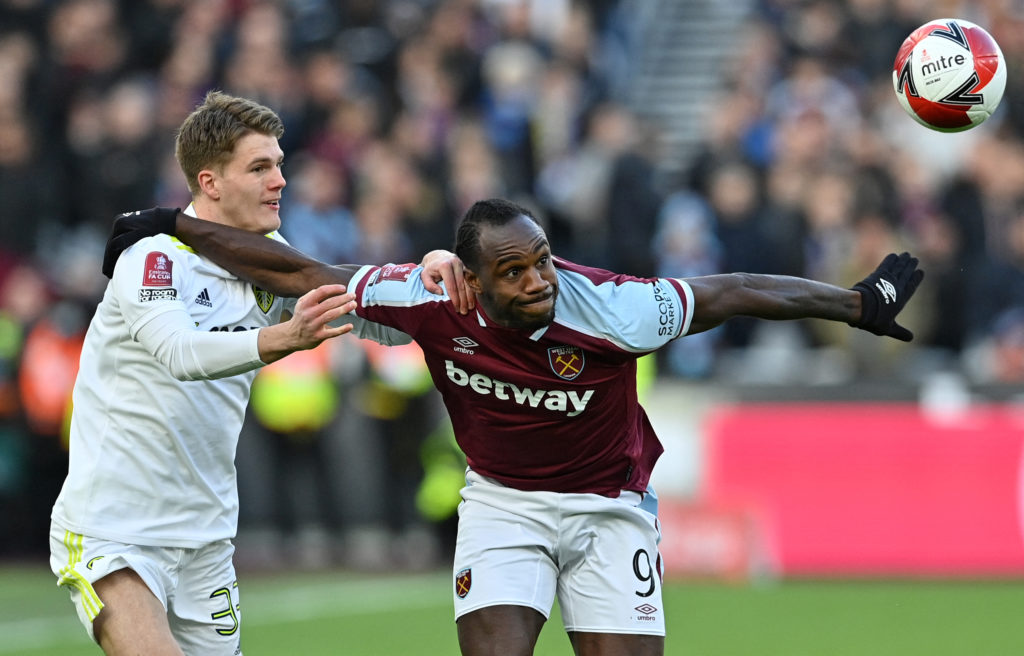 FBL-ENG-FA CUP-WEST HAM-LEEDS