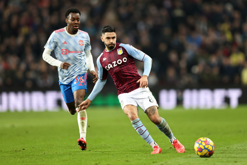 Aston Villa v Manchester United - Premier League