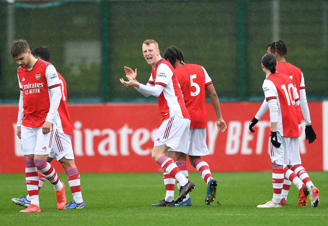 Photo: Arteta calls up 'extremely vocal' 18-year-old Arsenal centre-back to first-team trip to Dubai
