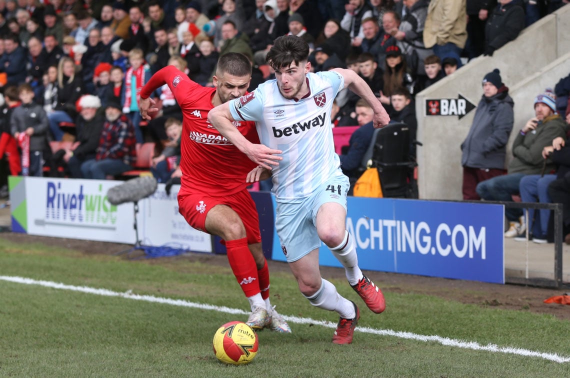 Report: The new price West Ham will consider to sell Declan Rice this summer