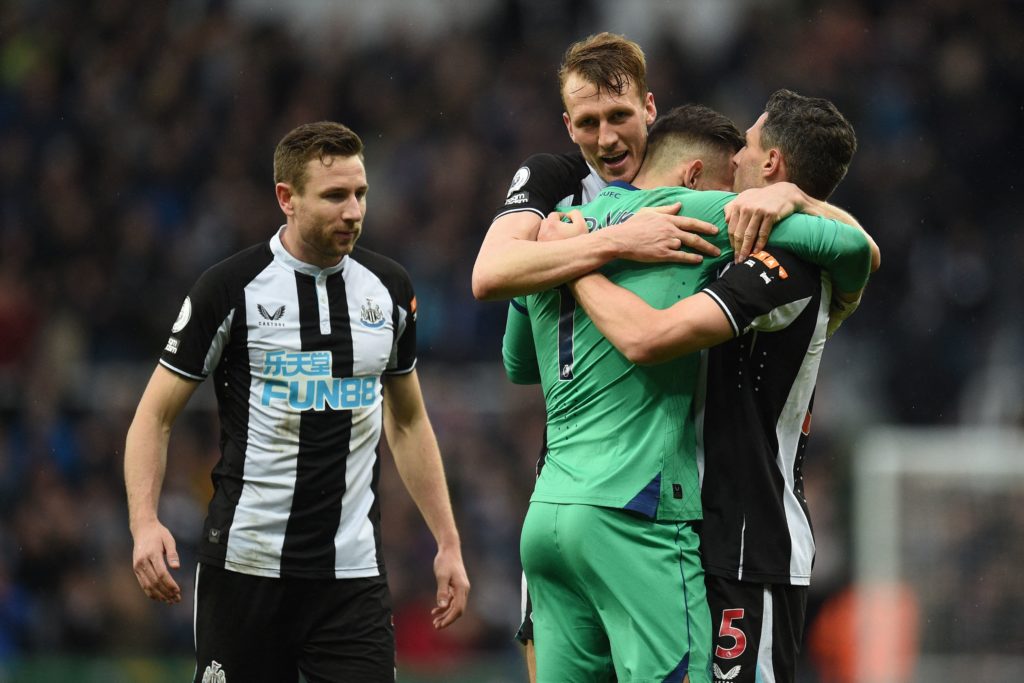 FBL-ENG-PR-NEWCASTLE-ASTON VILLA