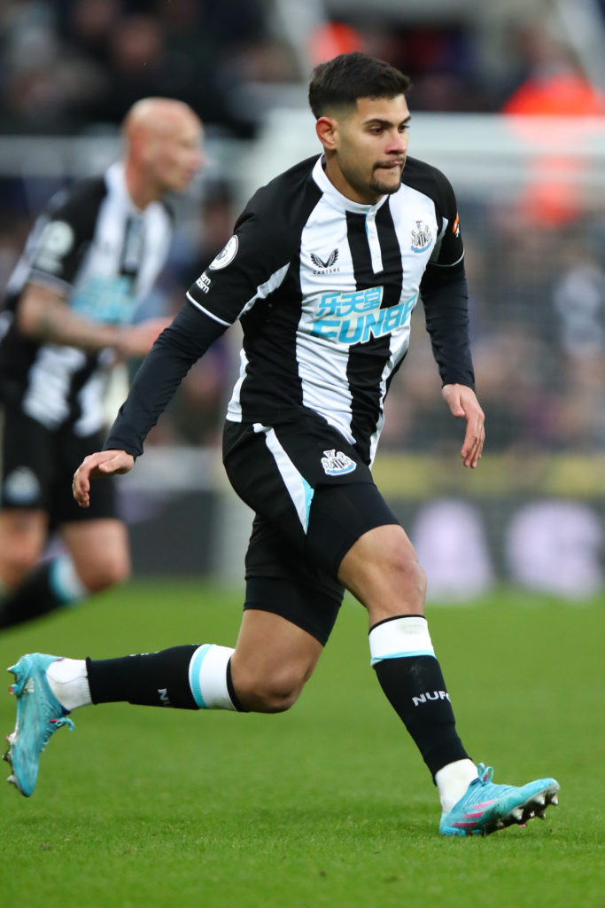 Newcastle United v Aston Villa - Premier League