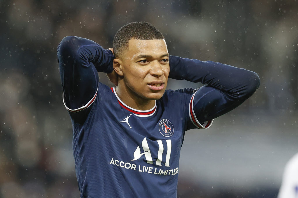 Paris Saint Germain v Real Madrid - UEFA Champions League