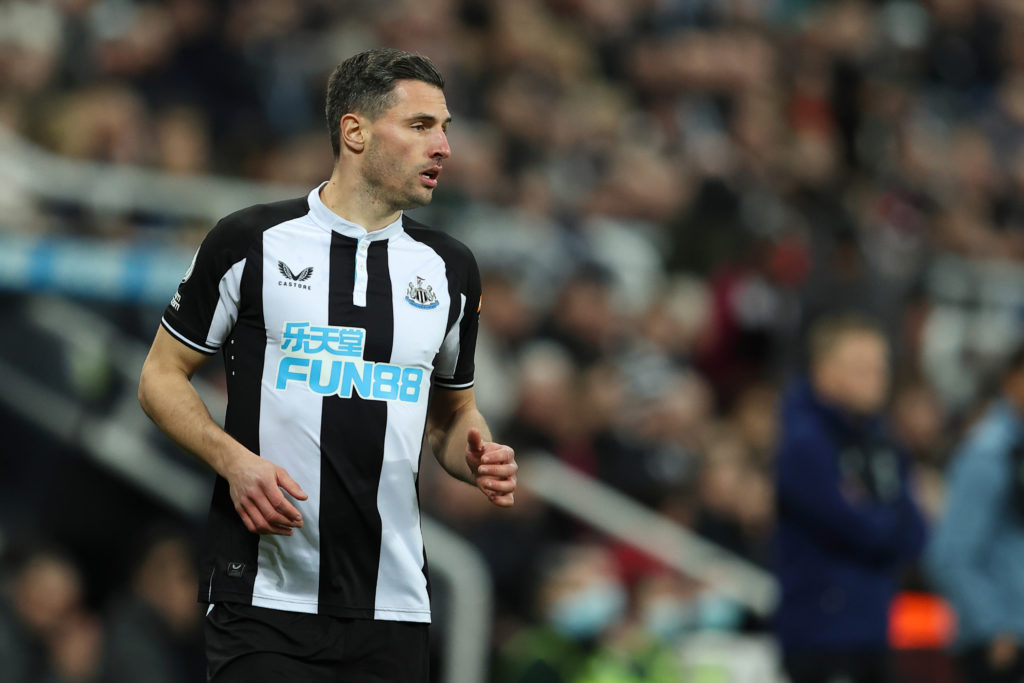 Newcastle United v Everton - Premier League