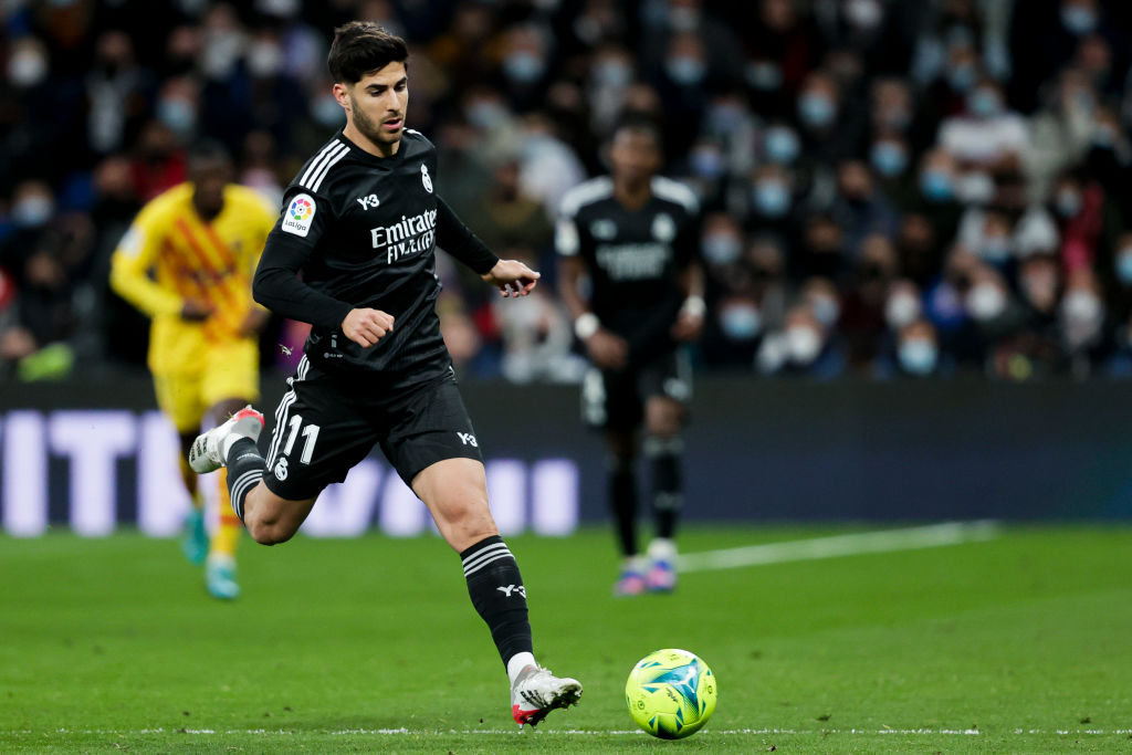 Real Madrid v FC Barcelona - La Liga Santander