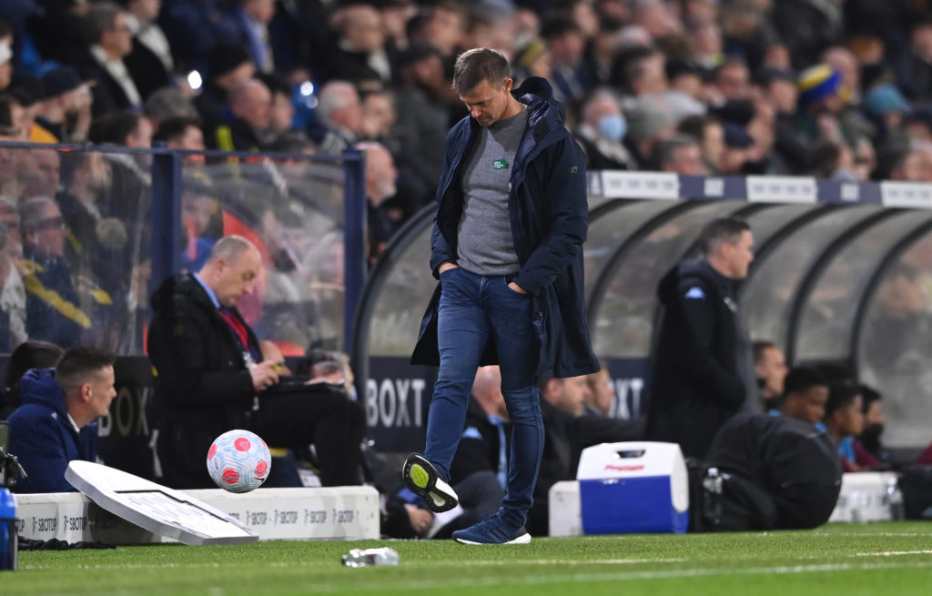 Leeds United v Aston Villa - Premier League