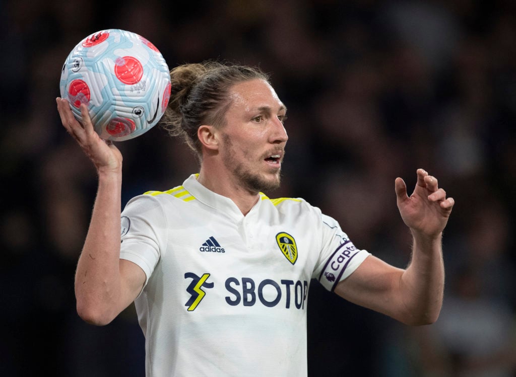 Ayling returns to leeds training