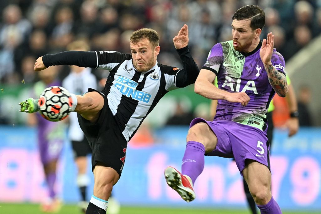 FBL-ENG-PR-NEWCASTLE-TOTTENHAM