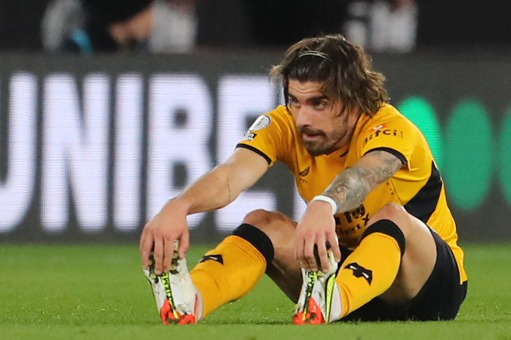 FBL-ENG-PR-WOLVES-LEEDS