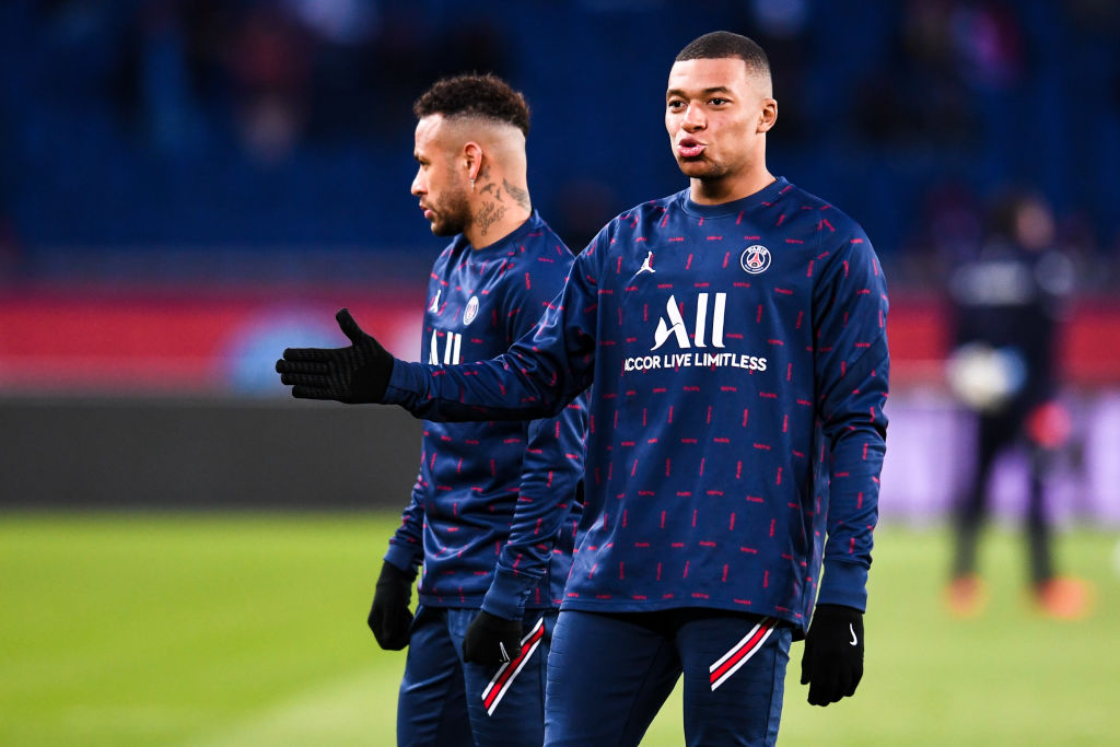 Paris Saint Germain v FC Lorient - Ligue 1 Uber Eats