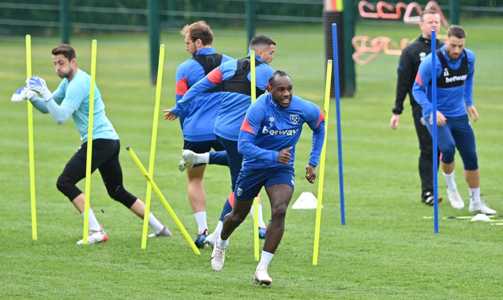 FBL-EUR-C3-WEST HAM-TRAINING