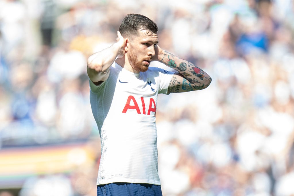 Hojbjerg tells Tottenham to spend money