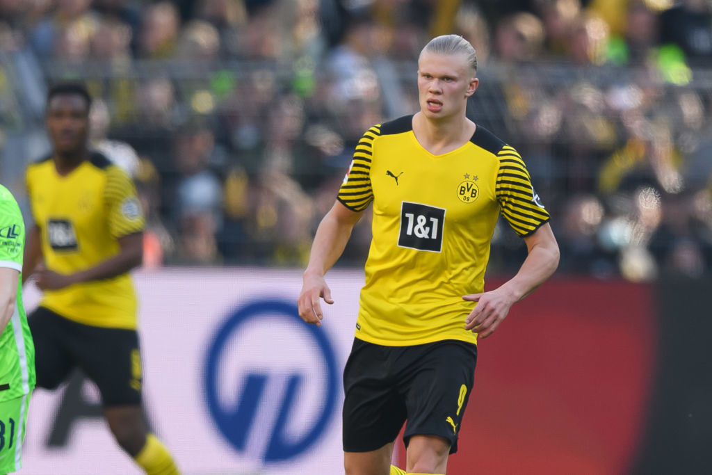 Borussia Dortmund v VfL Wolfsburg - Bundesliga