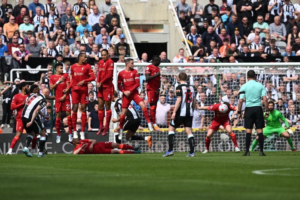 FBL-ENG-PR-NEWCASTLE-LIVERPOOL