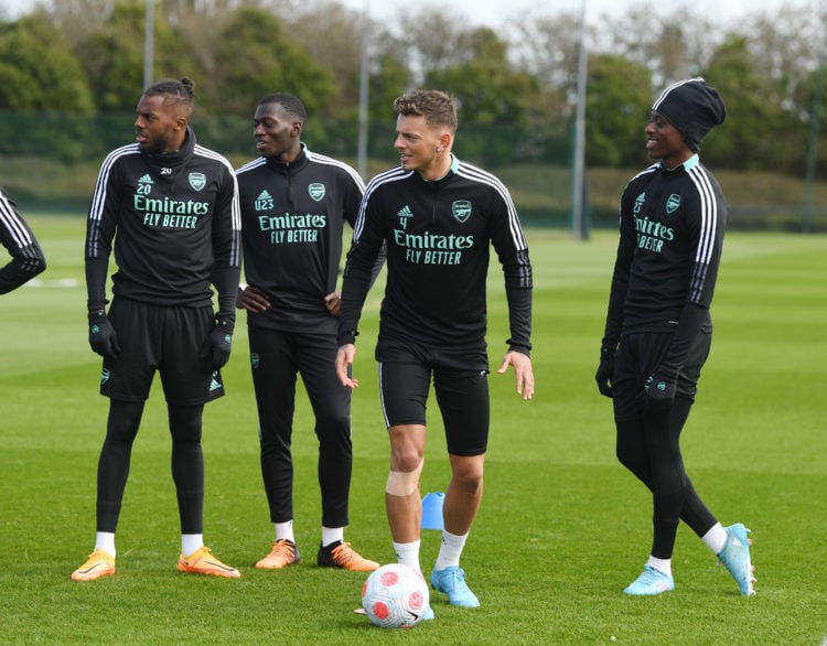 Photo from Arsenal training yesterday suggests Arteta has a new option to replace Tierney today - TBR View