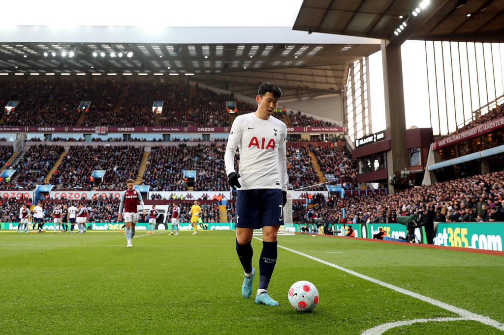 Tottenham staff can't ask Son to defend