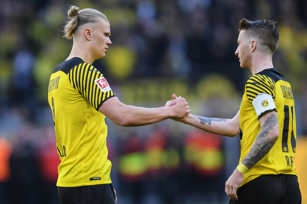 Borussia Dortmund v VfL Wolfsburg - Bundesliga