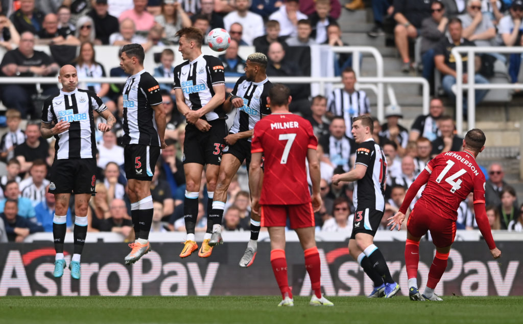 Newcastle United v Liverpool - Premier League
