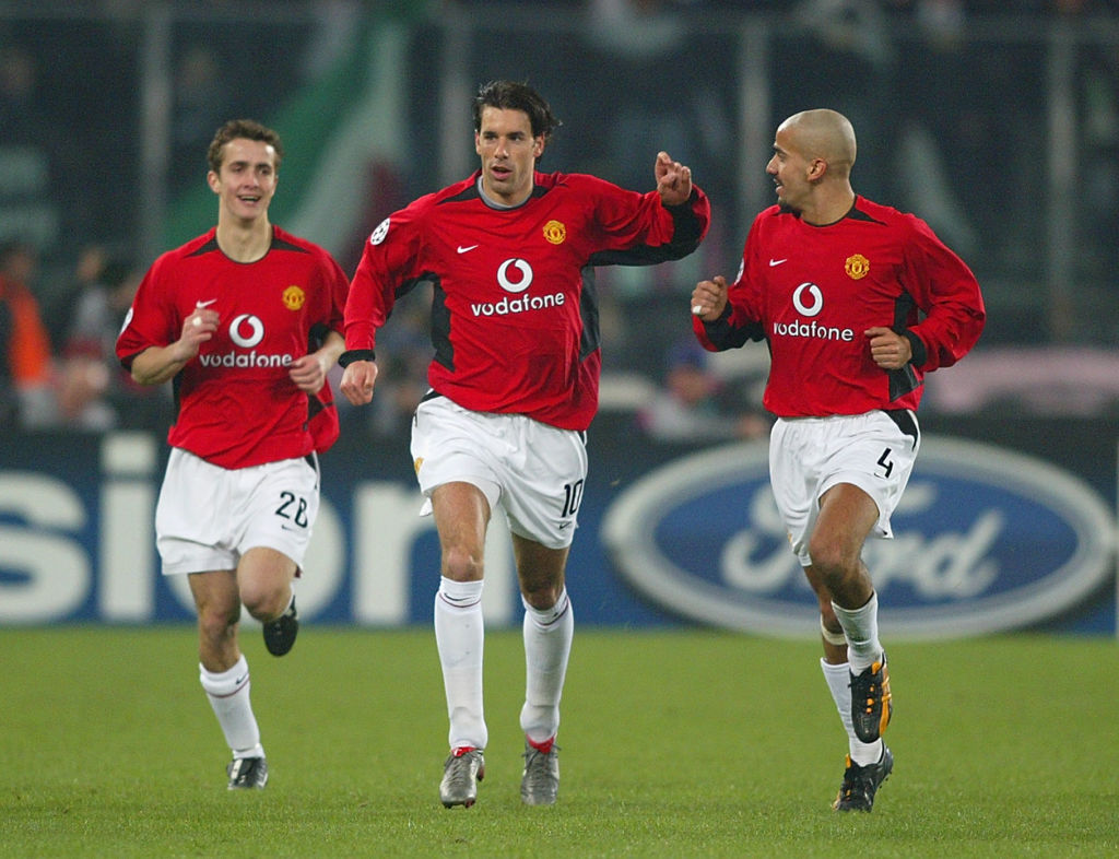 Van Nistelrooy of Man United celebrates scoring