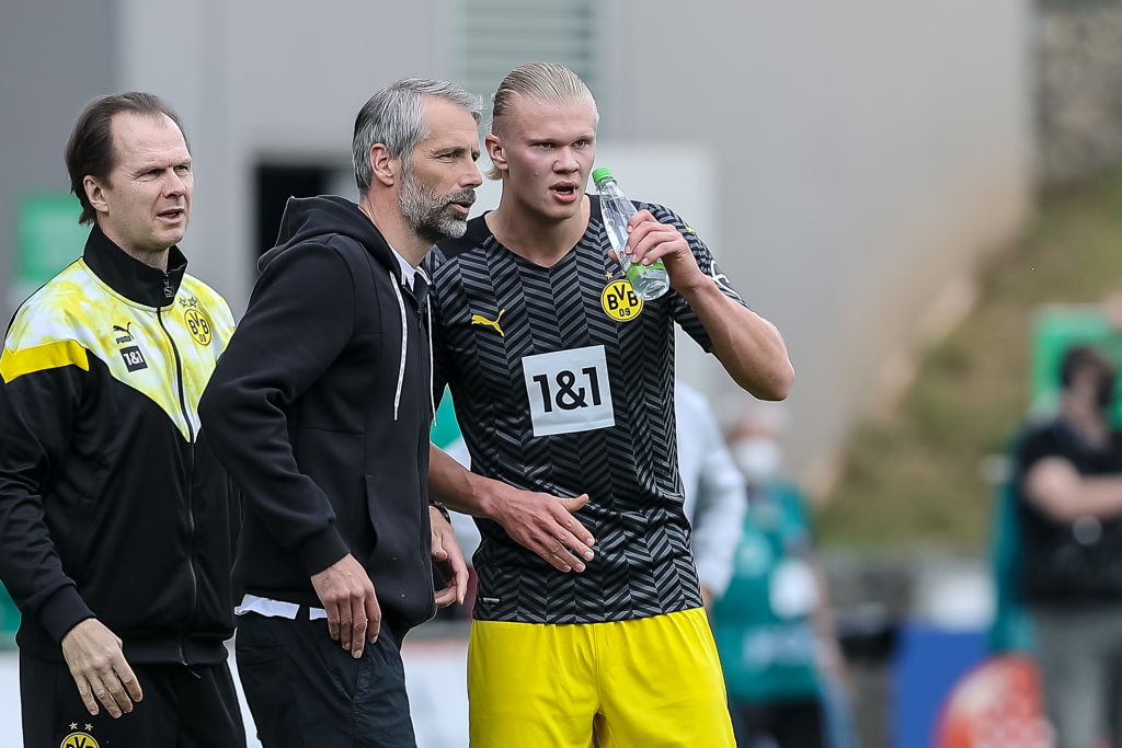 SpVgg Greuther Fürth v Borussia Dortmund - Bundesliga