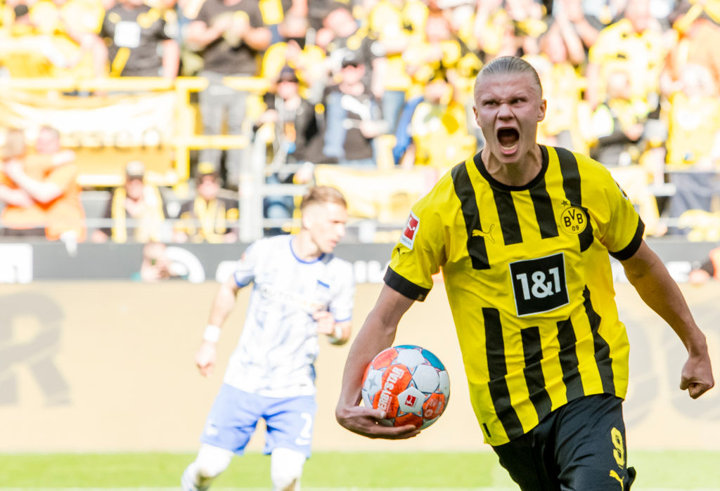 Borussia Dortmund v Hertha BSC - Bundesliga