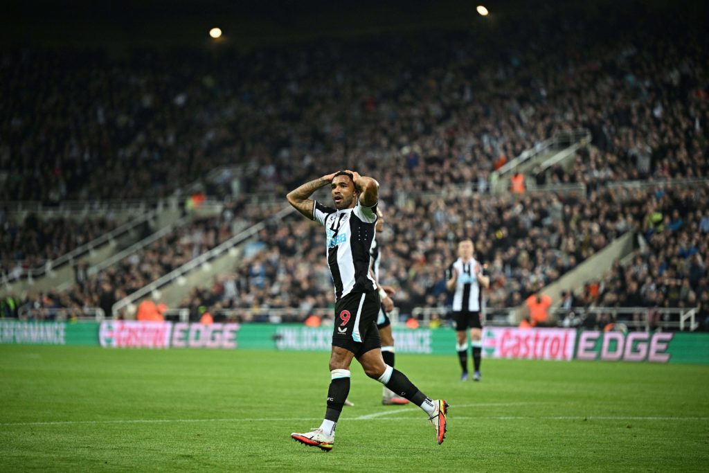 TOPSHOT-FBL-ENG-PR-NEWCASTLE-ARSENAL