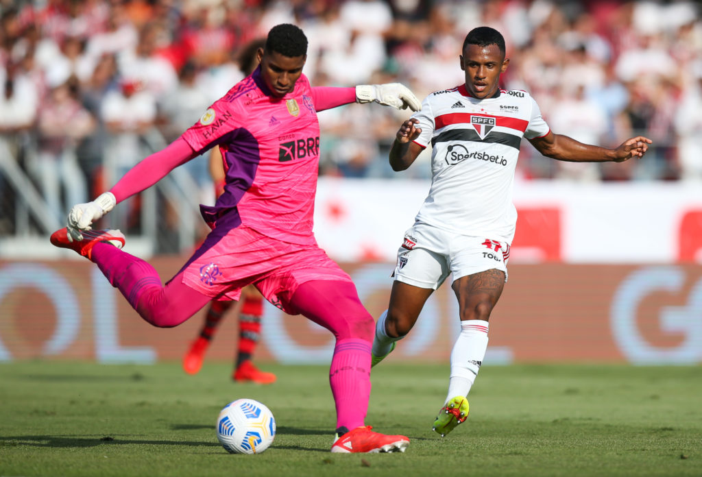 Sao Paulo v Flamengo - Brasileirao 2021