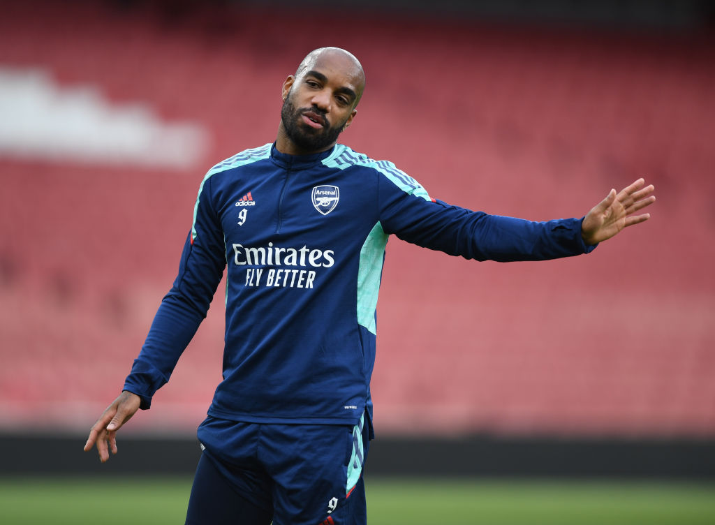 Lacazette leaves Arsenal