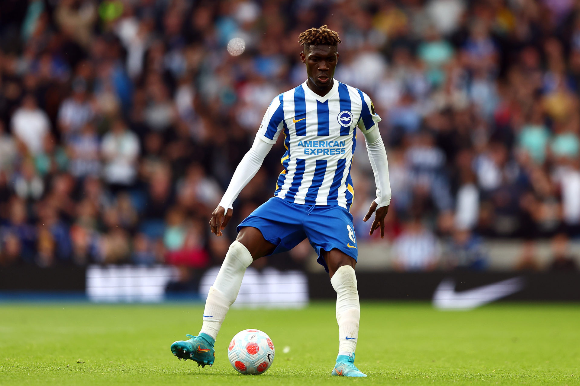 Tottenham want Yves Bissouma