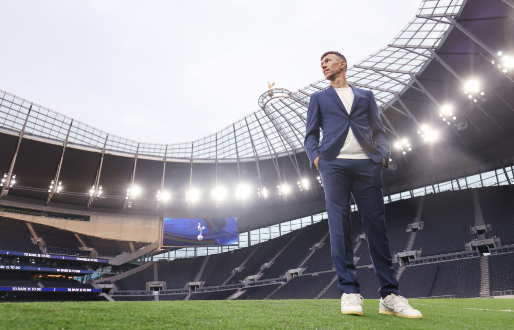 Perisic Tottenham shirt number