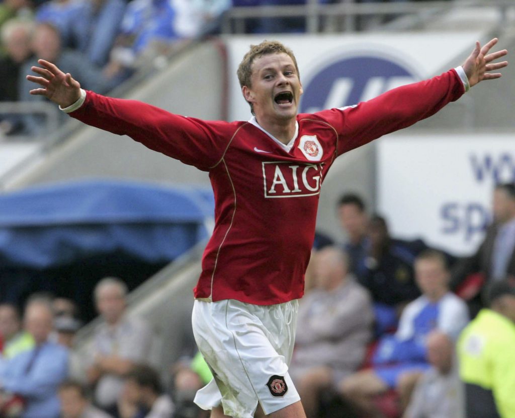 Wigan Athletic v Manchester United
