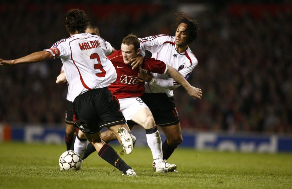 Wayne Rooney Entre Maldini Et Nesta