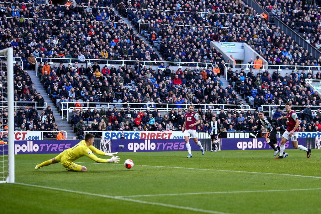 Newcastle United v Burnley FC - Premier League