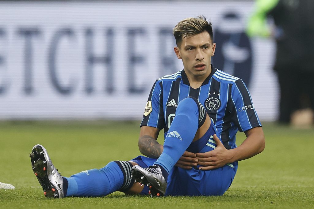 Arsenal Lisandro Martinez bid