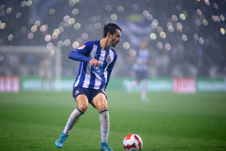 'Official, confirmed': Fabrizio Romano shares Porto statement confirming Vieira to Arsenal deal