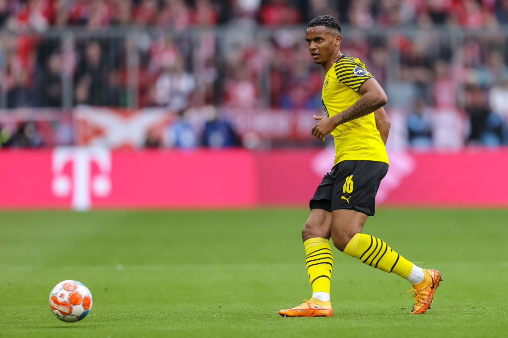 FC Bayern München v Borussia Dortmund - Bundesliga