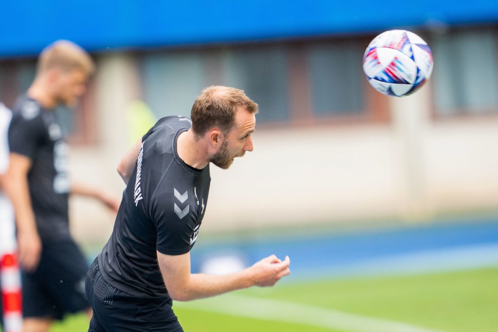 FBL-EUR-NATIONS-AUT-DEN-TRAINING