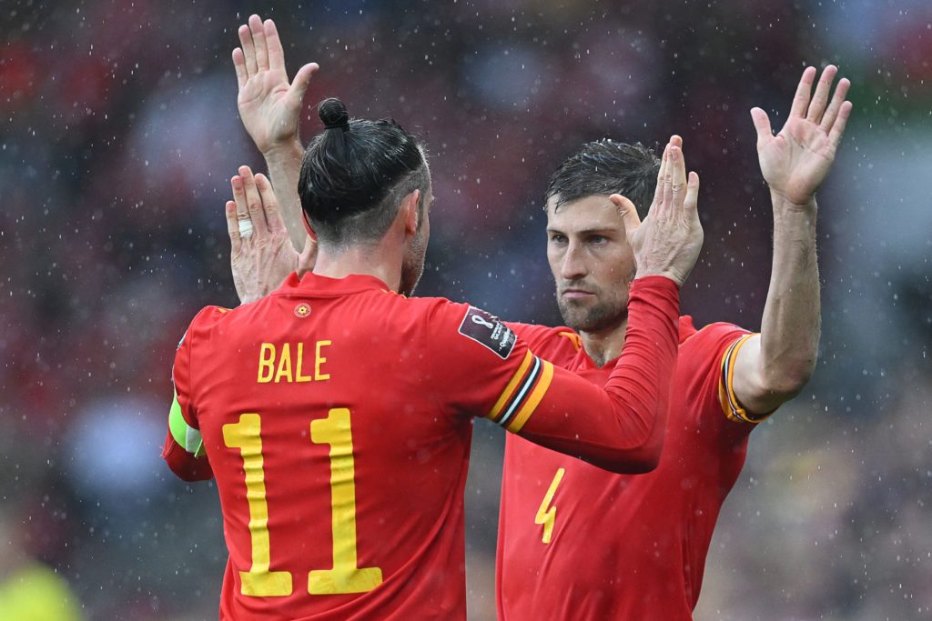 FBL-WC-2022-EUR-QUALIFIER-WAL-UKR