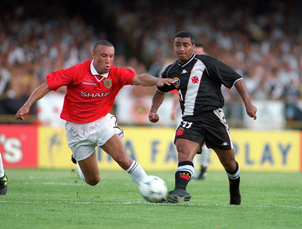 Sport. Football. FIFA Club World Championships. Rio de Janeiro, Brazil. 8th January 2000. Vasco Da Gama 3 v Manchester United 1. Manchester United's Mikael Silvestre battles for the ball with Vasco Da Gama's Romario.