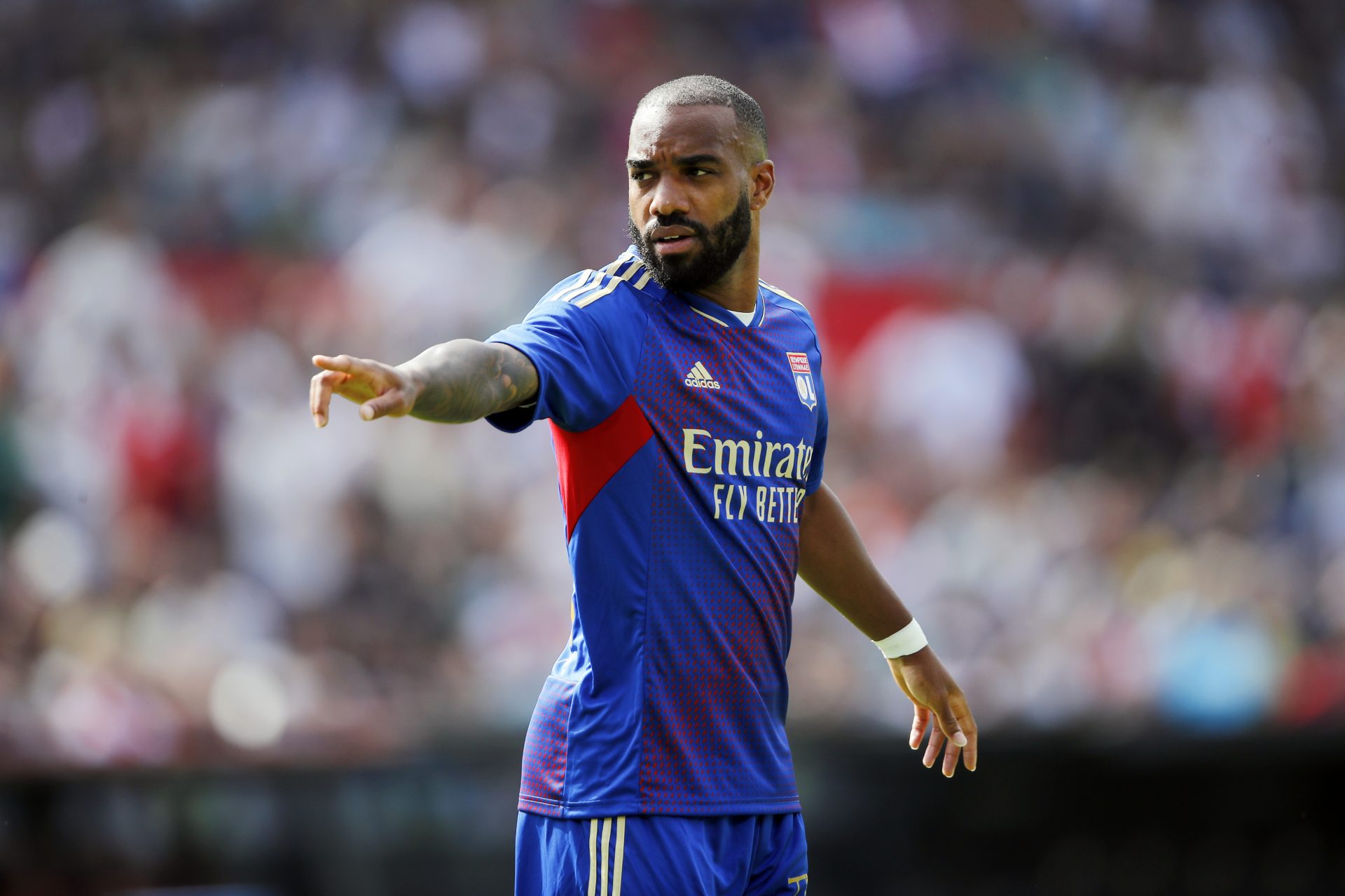 Lacazette falling out with manager