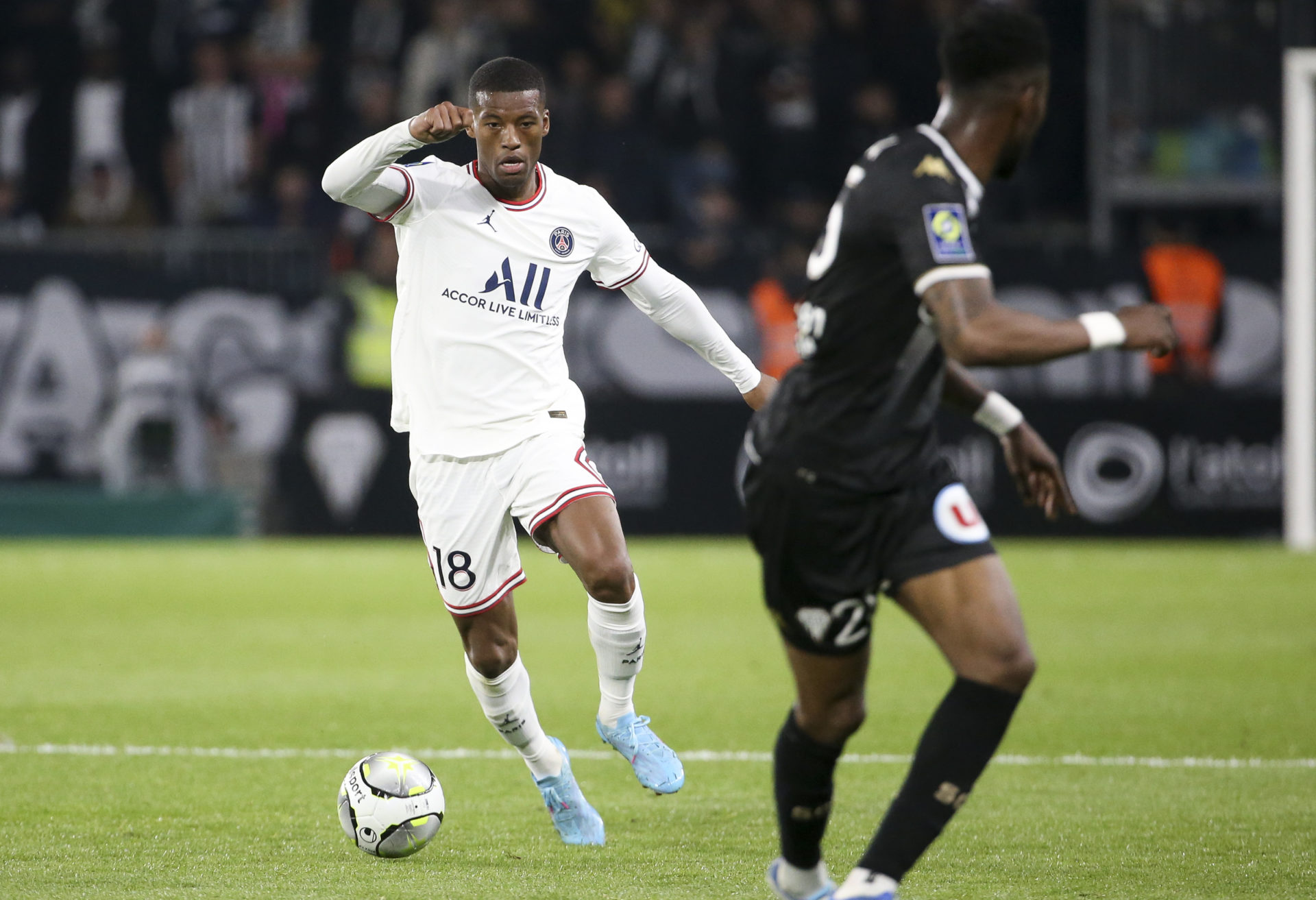 Angers SCO v Paris Saint-Germain - Ligue 1