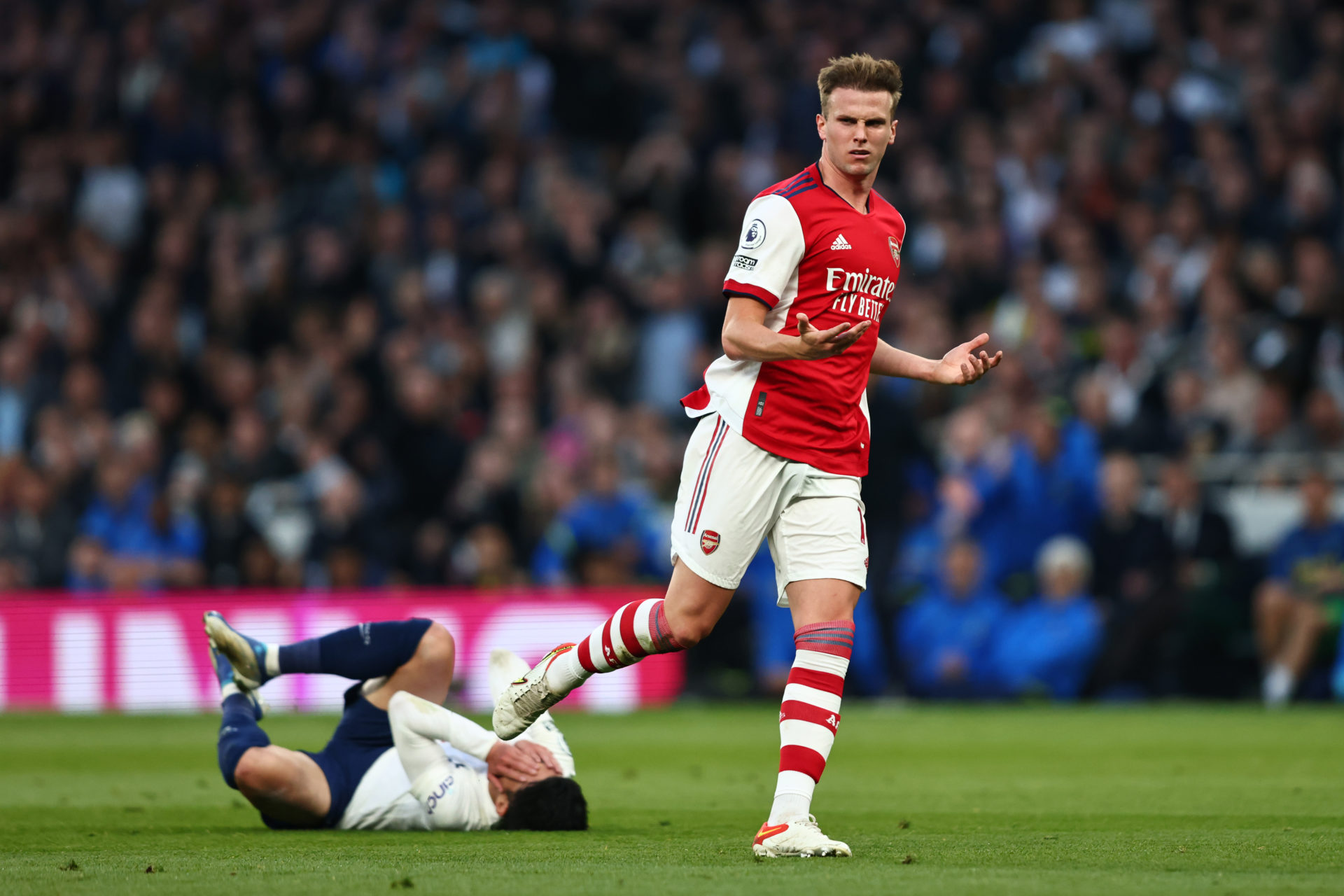Tottenham Hotspur v Arsenal - Premier League