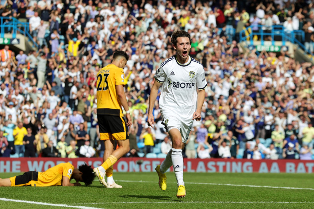 Leeds United v Wolverhampton Wanderers - Premier League