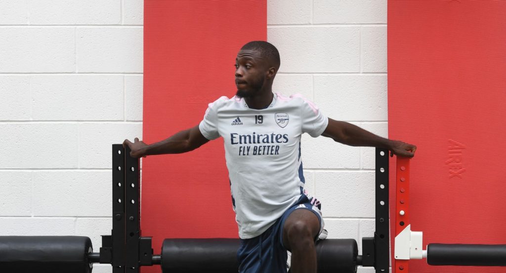 bruno fernandes on nicolas pepe