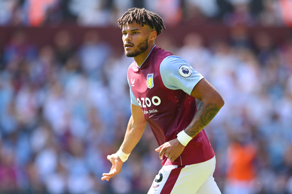 Aston Villa v Everton FC - Premier League