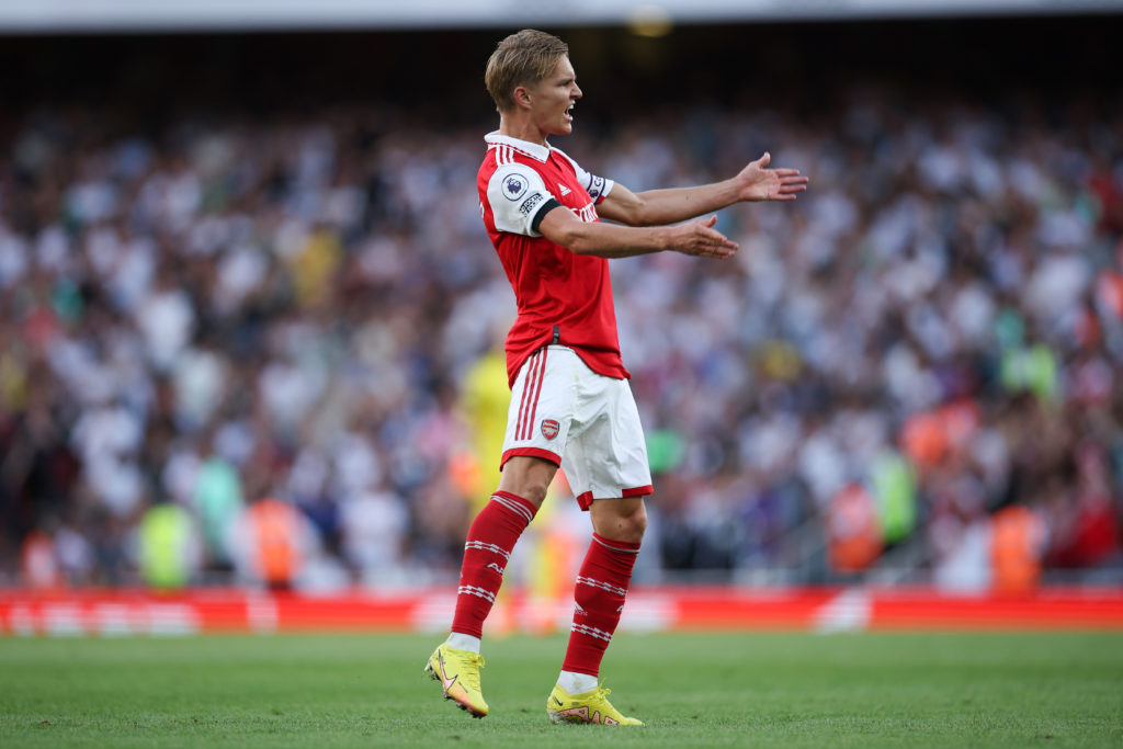 Arsenal FC v Fulham FC - Premier League